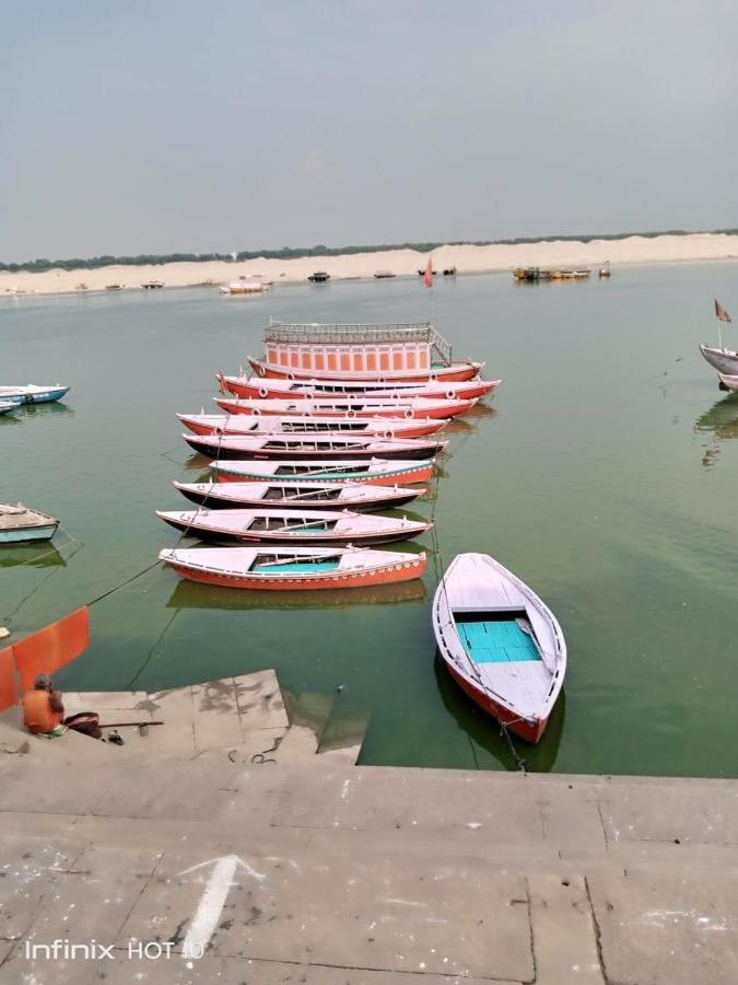 Sankardev Guest House D24 35 Benares Buitenkant foto
