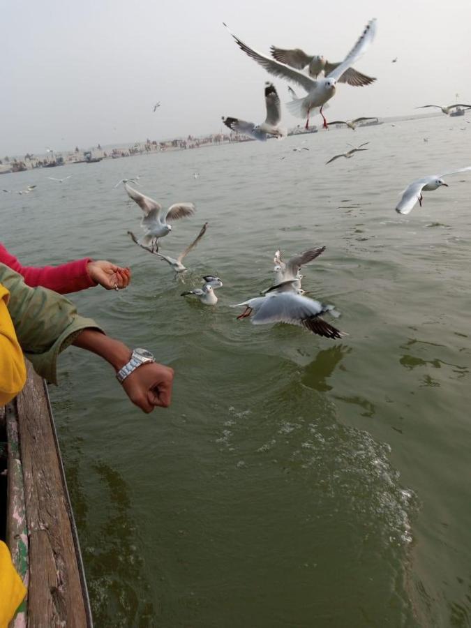 Sankardev Guest House D24 35 Benares Buitenkant foto