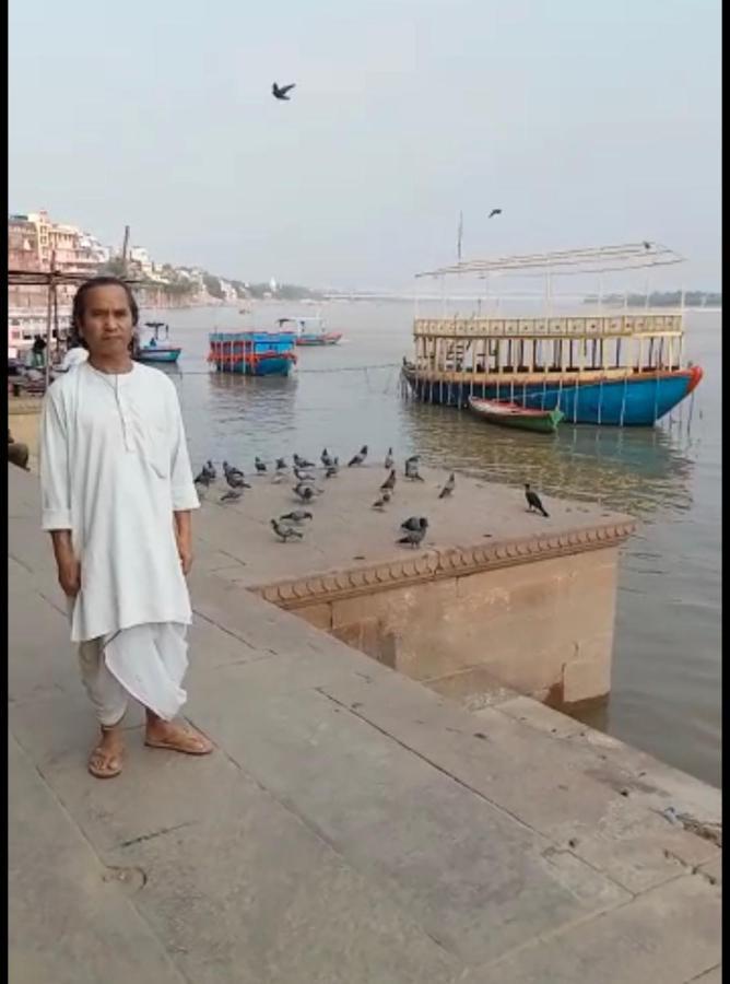Sankardev Guest House D24 35 Benares Buitenkant foto